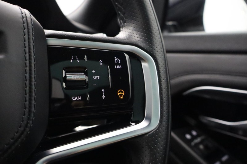 2022 (72) LAND ROVER RANGE ROVER EVOQUE 2.0 D200 R-Dynamic HSE 5dr Auto 5189888