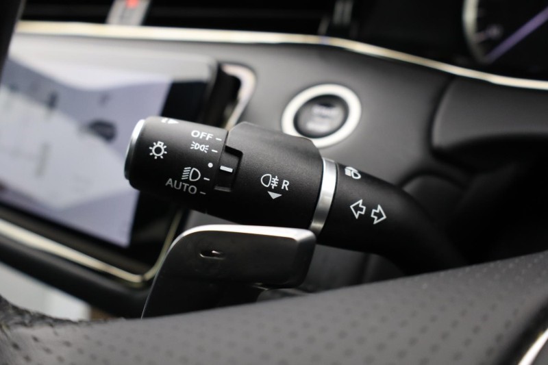 2022 (72) LAND ROVER RANGE ROVER EVOQUE 2.0 D200 R-Dynamic HSE 5dr Auto 5189906