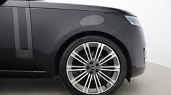 2024 (24) LAND ROVER RANGE ROVER 3.0 D300 Autobiography 4dr Auto 5160236