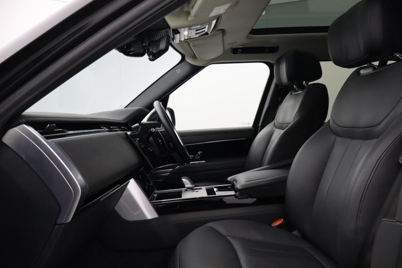 2024 (24) LAND ROVER RANGE ROVER 3.0 D300 Autobiography 4dr Auto 5160221