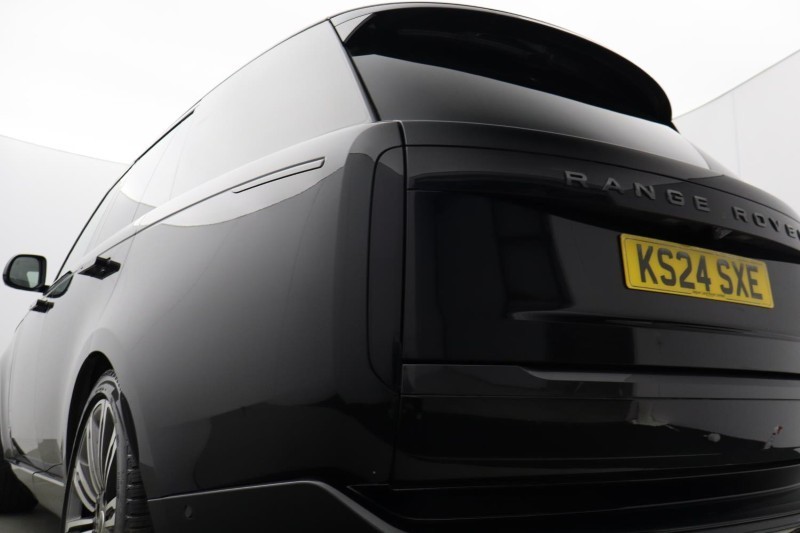2024 (24) LAND ROVER RANGE ROVER 3.0 D300 Autobiography 4dr Auto 5160207