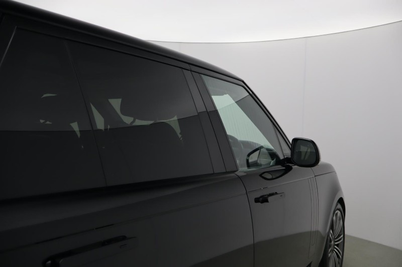 2024 (24) LAND ROVER RANGE ROVER 3.0 D300 Autobiography 4dr Auto 5160222