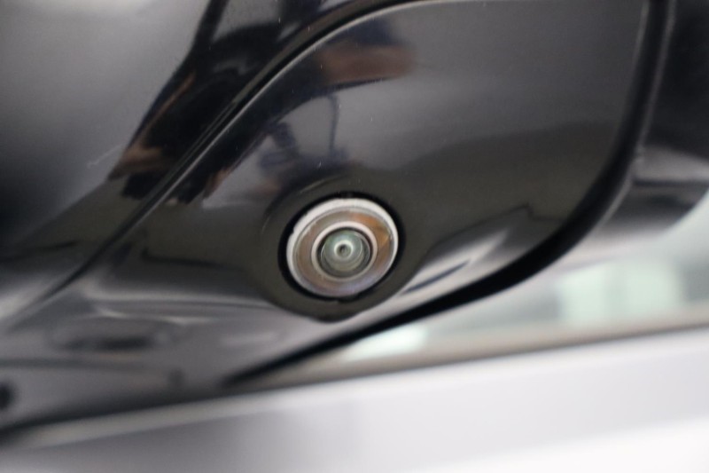 2022 (72) LAND ROVER DEFENDER 3.0 D300 HSE 110 5dr Auto 5119309