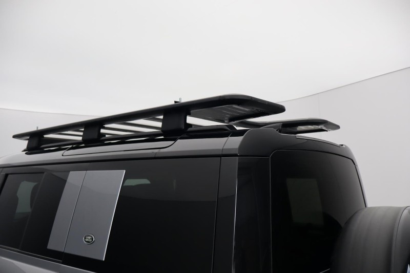 2022 (72) LAND ROVER DEFENDER 3.0 D300 HSE 110 5dr Auto 5119293