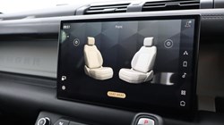 2022 (72) LAND ROVER DEFENDER 3.0 D300 HSE 110 5dr Auto 5119334