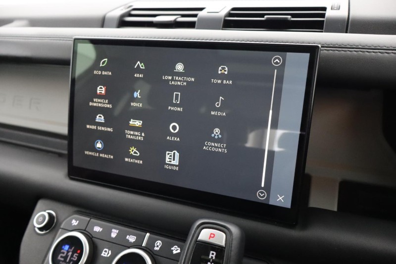 2022 (72) LAND ROVER DEFENDER 3.0 D300 HSE 110 5dr Auto 5119342