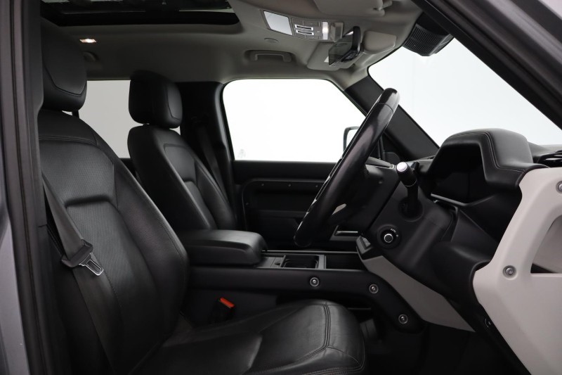 2022 (72) LAND ROVER DEFENDER 3.0 D300 HSE 110 5dr Auto 5119327