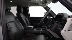 2022 (72) LAND ROVER DEFENDER 3.0 D300 HSE 110 5dr Auto 5119327