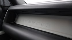 2022 (72) LAND ROVER DEFENDER 3.0 D300 HSE 110 5dr Auto 5119345