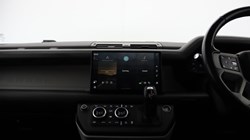 2022 (72) LAND ROVER DEFENDER 3.0 D300 HSE 110 5dr Auto 5119322