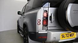 2022 (72) LAND ROVER DEFENDER 3.0 D300 HSE 110 5dr Auto 5119292