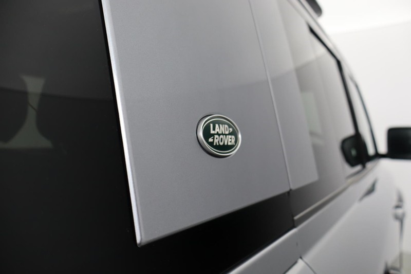 2022 (72) LAND ROVER DEFENDER 3.0 D300 HSE 110 5dr Auto 5119298