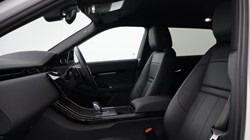 2025 (25) LAND ROVER RANGE ROVER EVOQUE 2.0 D200 Dynamic SE 5dr Auto 5160552