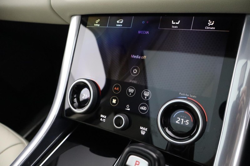 2021 (71) LAND ROVER RANGE ROVER SPORT 3.0 D250 HSE Silver 5dr Auto 5130126