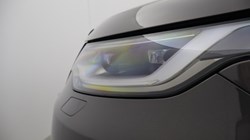 2023 (73) LAND ROVER DISCOVERY 3.0 D300 Dynamic SE 5dr Auto 5140518