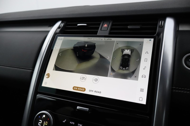 2023 (73) LAND ROVER DISCOVERY 3.0 D300 Dynamic SE 5dr Auto 5142553