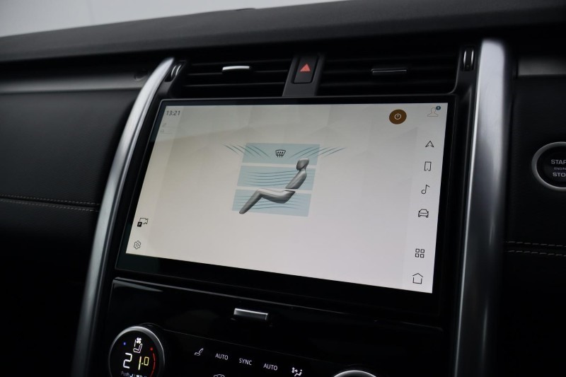 2023 (73) LAND ROVER DISCOVERY 3.0 D300 Dynamic SE 5dr Auto 5140540