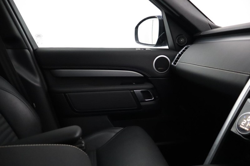 2023 (73) LAND ROVER DISCOVERY 3.0 D300 Dynamic SE 5dr Auto 5140549