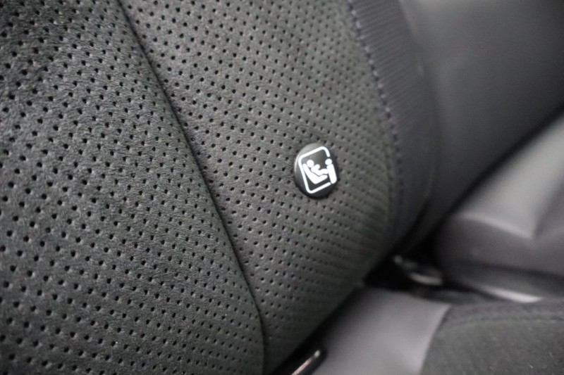 2022 (22) LAND ROVER DEFENDER 5.0 P525 V8 110 5dr Auto 5155739