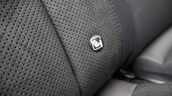 2022 (22) LAND ROVER DEFENDER 5.0 P525 V8 110 5dr Auto 5155739