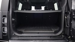 2022 (22) LAND ROVER DEFENDER 5.0 P525 V8 110 5dr Auto 5155668