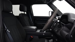2022 (22) LAND ROVER DEFENDER 5.0 P525 V8 110 5dr Auto 5155678
