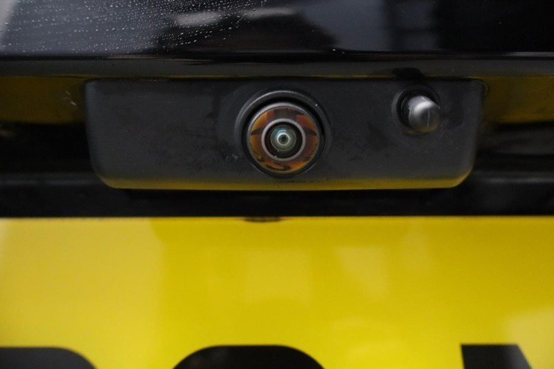 2022 (22) LAND ROVER DEFENDER 5.0 P525 V8 110 5dr Auto 5155670