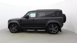 2022 (22) LAND ROVER DEFENDER 5.0 P525 V8 110 5dr Auto 5155653