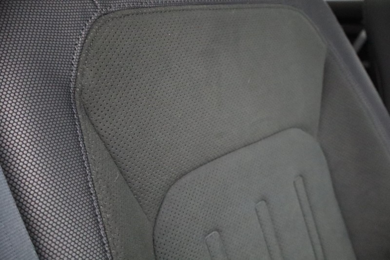 2022 (22) LAND ROVER DEFENDER 5.0 P525 V8 110 5dr Auto 5155738