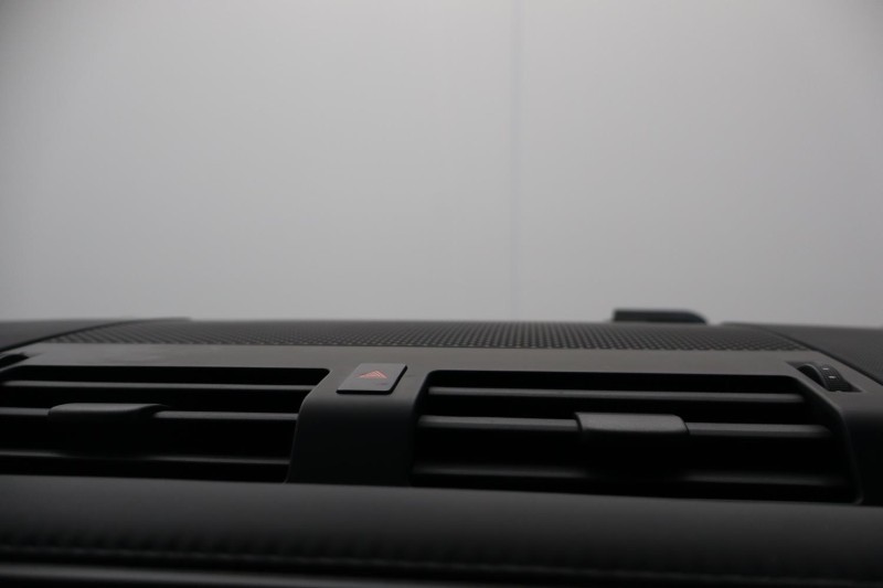 2022 (22) LAND ROVER DEFENDER 5.0 P525 V8 110 5dr Auto 5155736