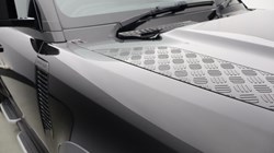 2022 (22) LAND ROVER DEFENDER 5.0 P525 V8 110 5dr Auto 5155688