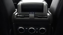 2022 (22) LAND ROVER DEFENDER 5.0 P525 V8 110 5dr Auto 5155701