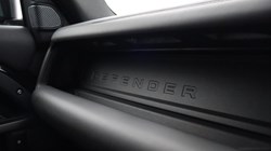 2022 (22) LAND ROVER DEFENDER 5.0 P525 V8 110 5dr Auto 5155728