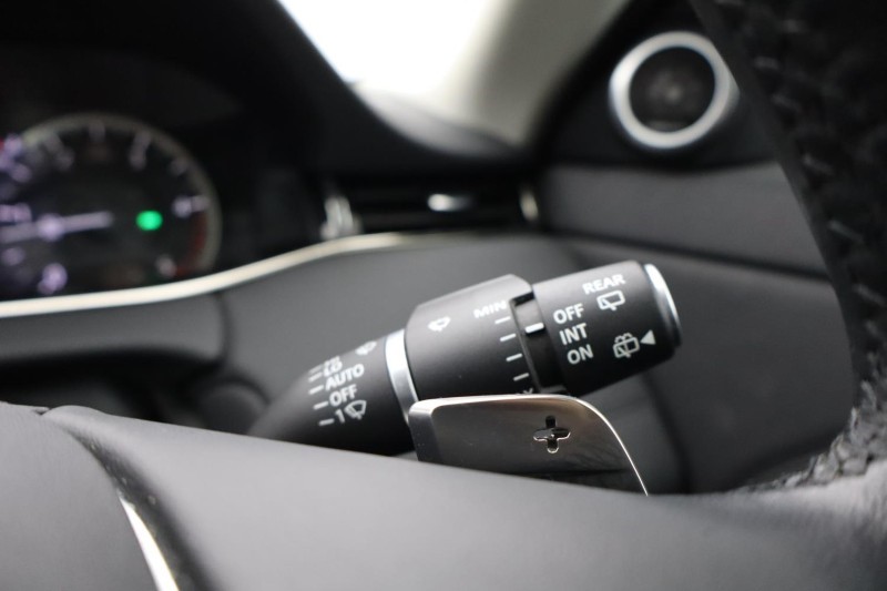 2023 (23) LAND ROVER RANGE ROVER EVOQUE 2.0 D200 R-Dynamic SE 5dr Auto 5160680