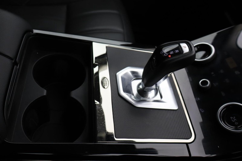 2023 (23) LAND ROVER RANGE ROVER EVOQUE 2.0 D200 R-Dynamic SE 5dr Auto 5160682