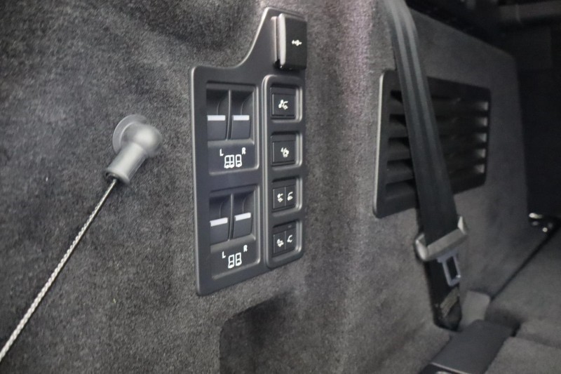 2025 (25) LAND ROVER DISCOVERY 3.0 D350 35th Edition 5dr Auto 5152810