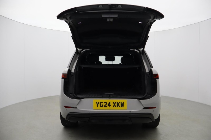 2024 (24) LAND ROVER RANGE ROVER SPORT 3.0 D300 Dynamic SE 5dr Auto 5154415