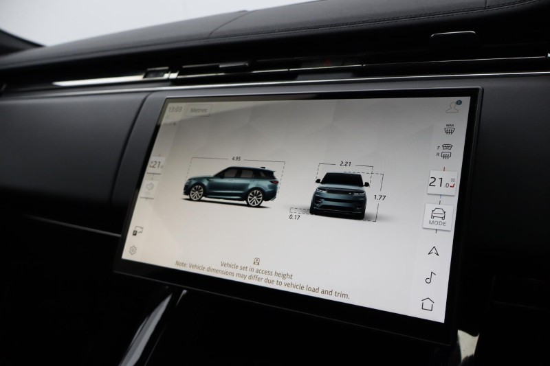 2024 (24) LAND ROVER RANGE ROVER SPORT 3.0 D300 Dynamic SE 5dr Auto 5154484