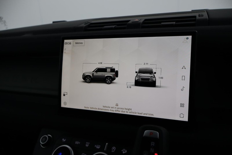 2023 (23) LAND ROVER DEFENDER 3.0 D300 75th Limited Edition 90 3dr Auto 5170265