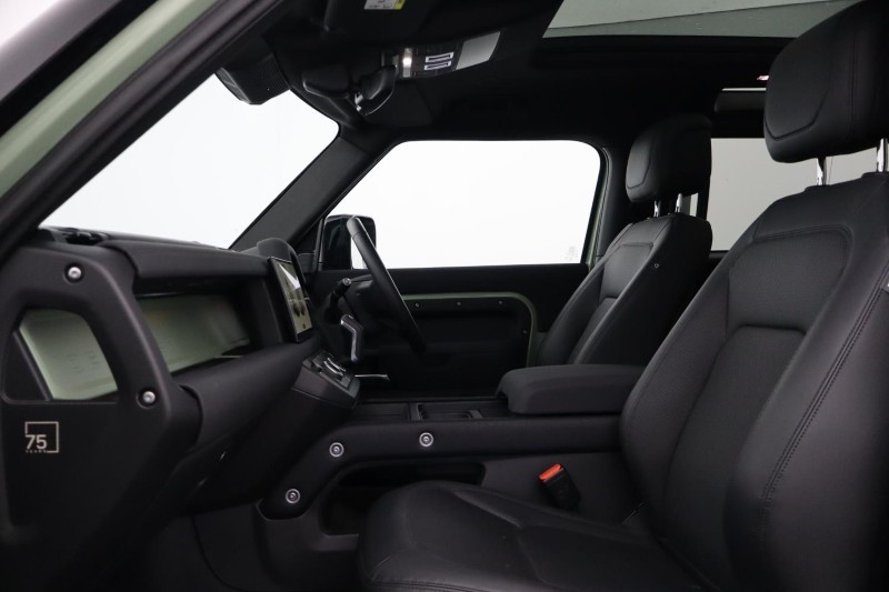 2023 (23) LAND ROVER DEFENDER 3.0 D300 75th Limited Edition 90 3dr Auto 5170216