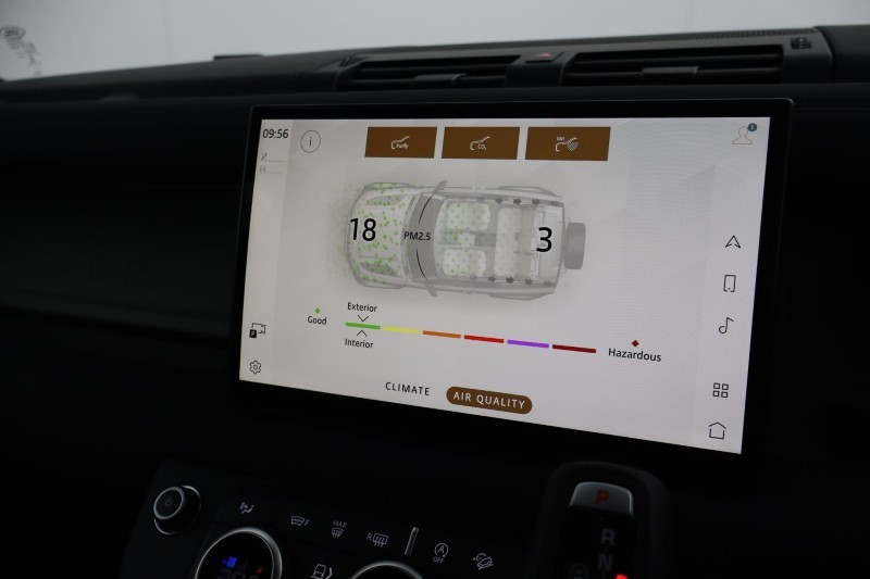 2023 (23) LAND ROVER DEFENDER 3.0 D300 75th Limited Edition 90 3dr Auto 5170267