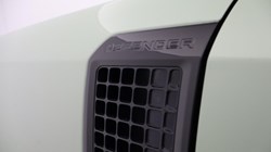 2023 (23) LAND ROVER DEFENDER 3.0 D300 75th Limited Edition 90 3dr Auto 5170237