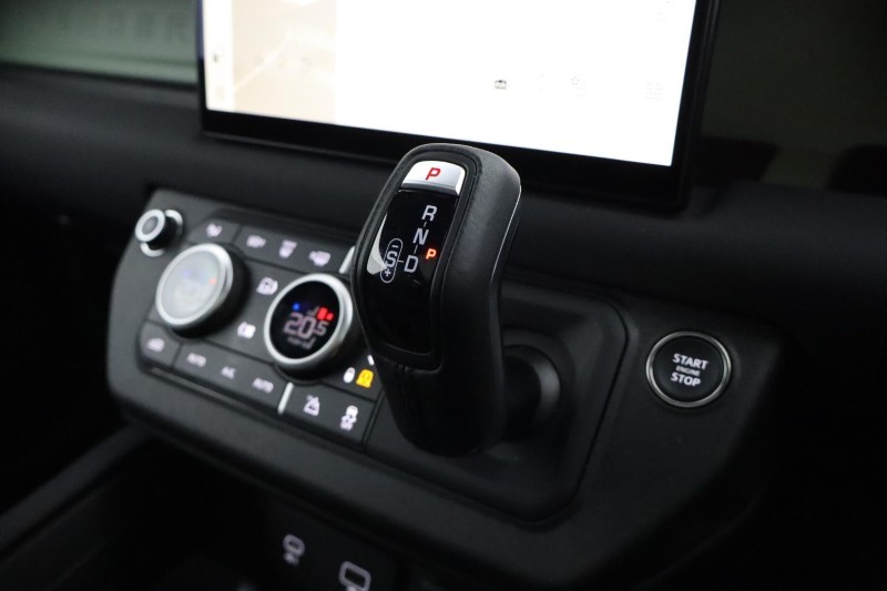 2023 (23) LAND ROVER DEFENDER 3.0 D300 75th Limited Edition 90 3dr Auto 5170257