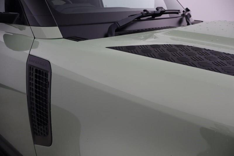 2023 (23) LAND ROVER DEFENDER 3.0 D300 75th Limited Edition 90 3dr Auto 5170232