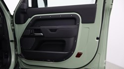 2023 (23) LAND ROVER DEFENDER 3.0 D300 75th Limited Edition 90 3dr Auto 5170219