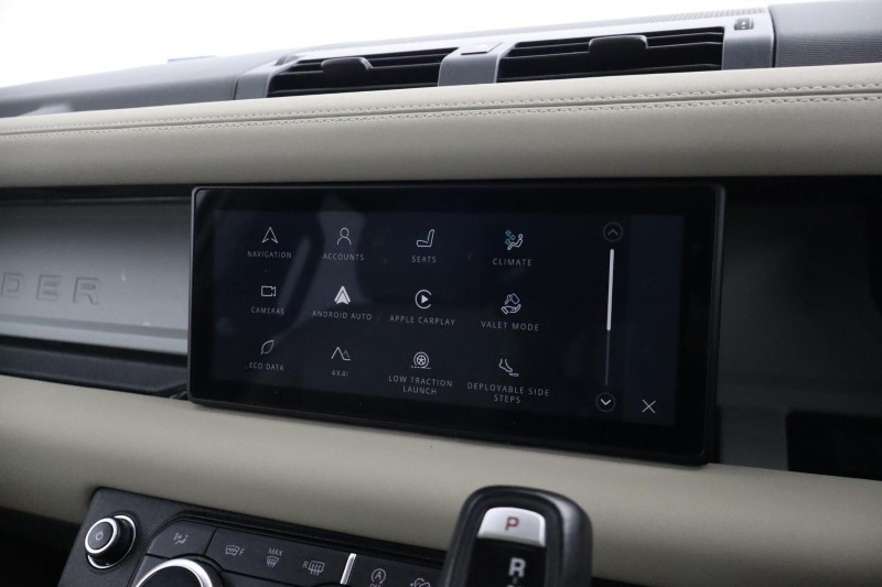 2022 (22) LAND ROVER DEFENDER 3.0 D300 SE 110 5dr Auto [7 Seat] 5173410