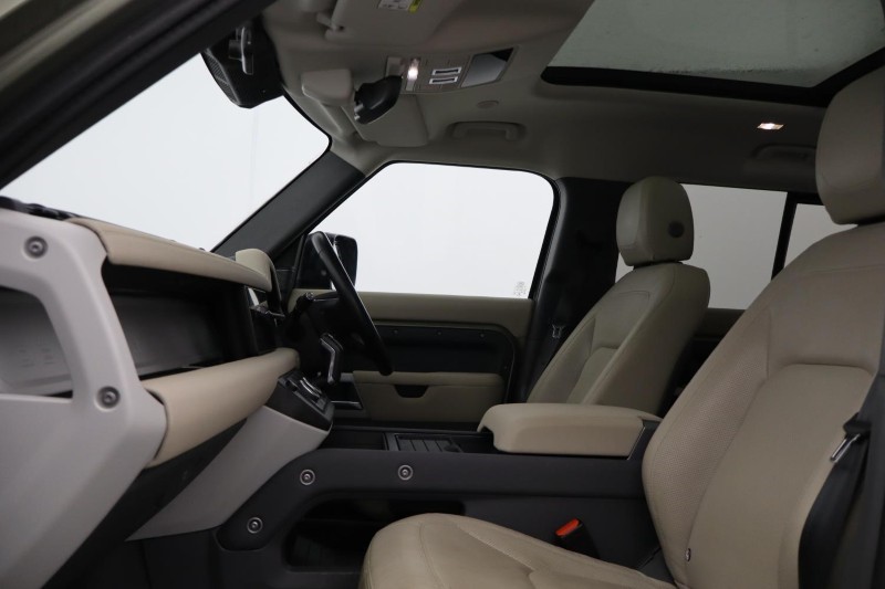 2022 (22) LAND ROVER DEFENDER 3.0 D300 SE 110 5dr Auto [7 Seat] 5173372