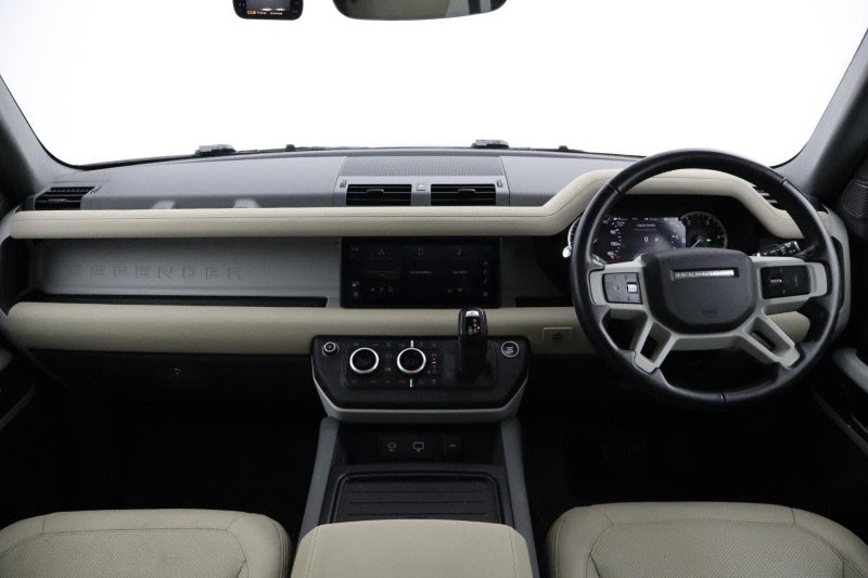 2022 (22) LAND ROVER DEFENDER 3.0 D300 SE 110 5dr Auto [7 Seat] 5173591
