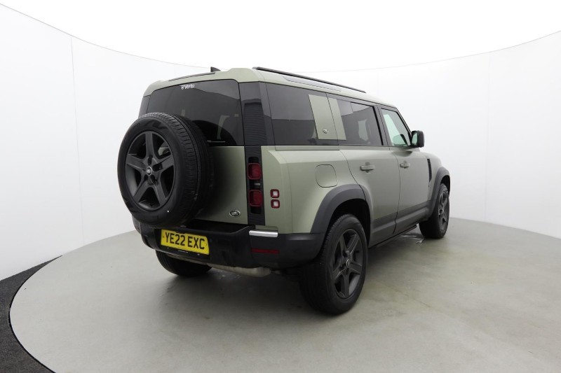 2022 (22) LAND ROVER DEFENDER 3.0 D300 SE 110 5dr Auto [7 Seat] 5173361