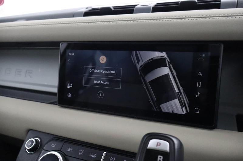 2022 (22) LAND ROVER DEFENDER 3.0 D300 SE 110 5dr Auto [7 Seat] 5173416